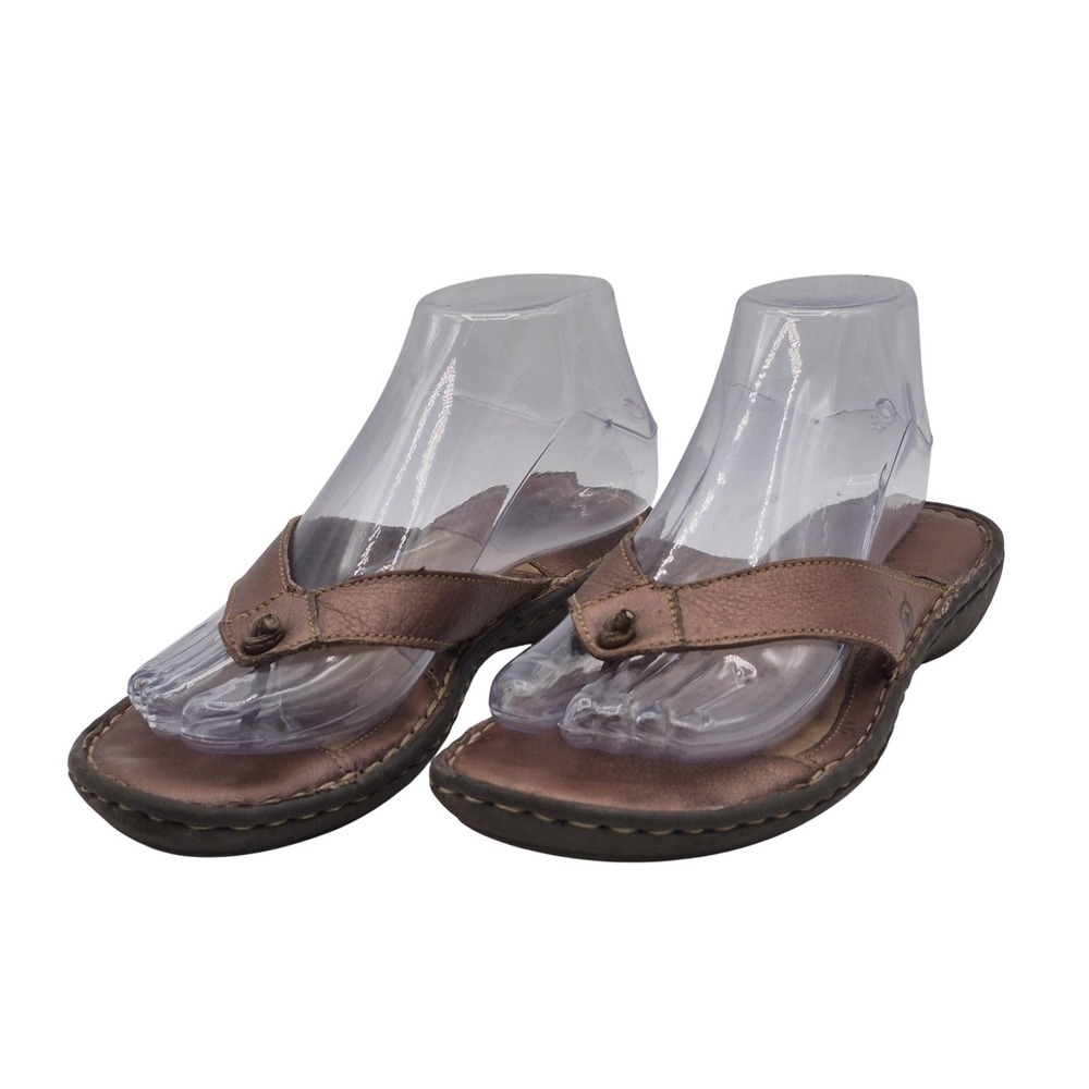 Born Sandals Womens Brown Bronze Thong Flip Flop Comfort Cushioned‎ Wedge W62544
